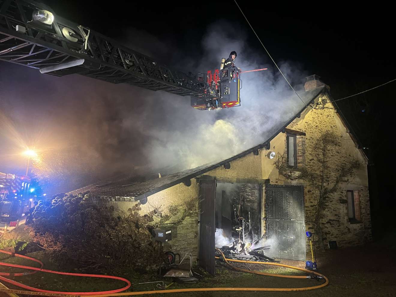 DEUX INCENDIES EN ILLE-ET-VILAINE - Rennes Infos Autrement